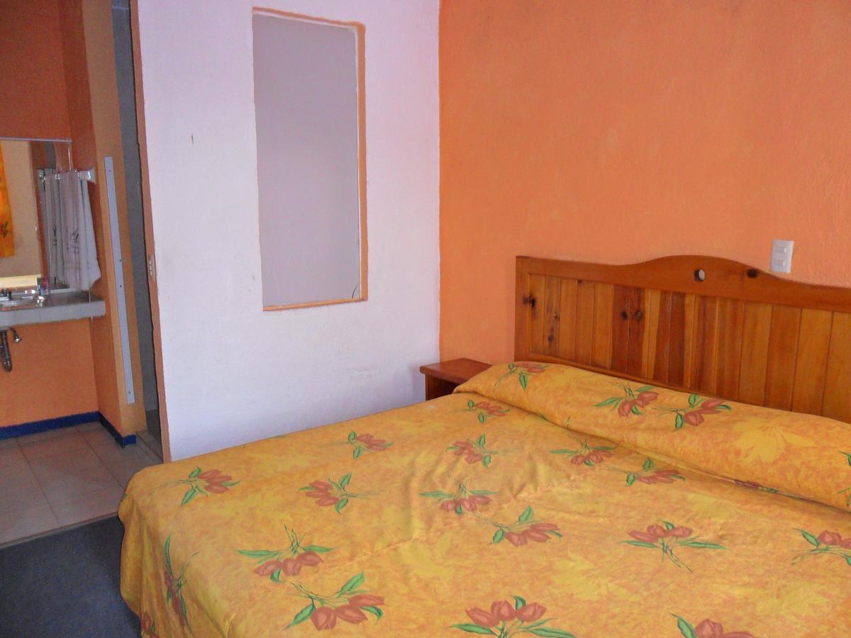 Hotel Las Cabanas San Felipe del Progreso Exteriér fotografie
