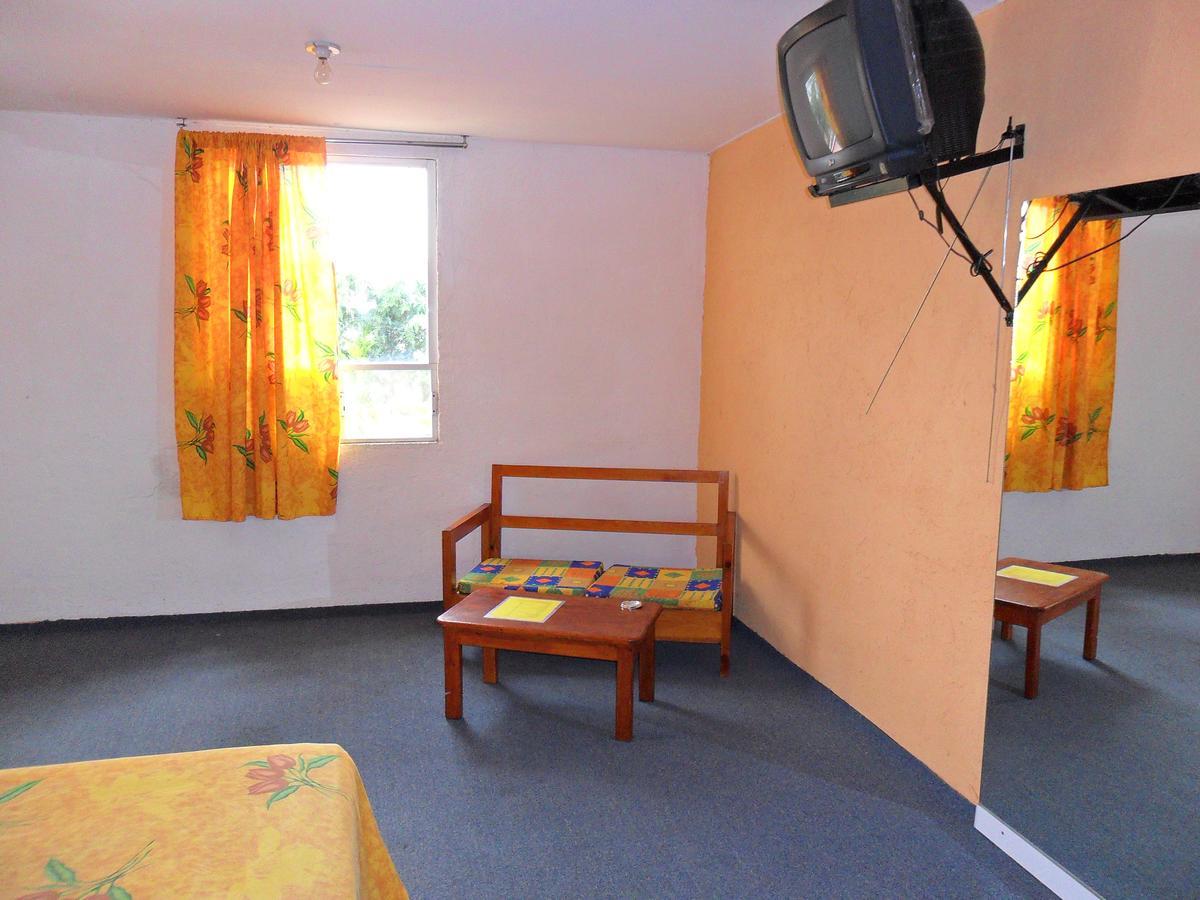 Hotel Las Cabanas San Felipe del Progreso Exteriér fotografie